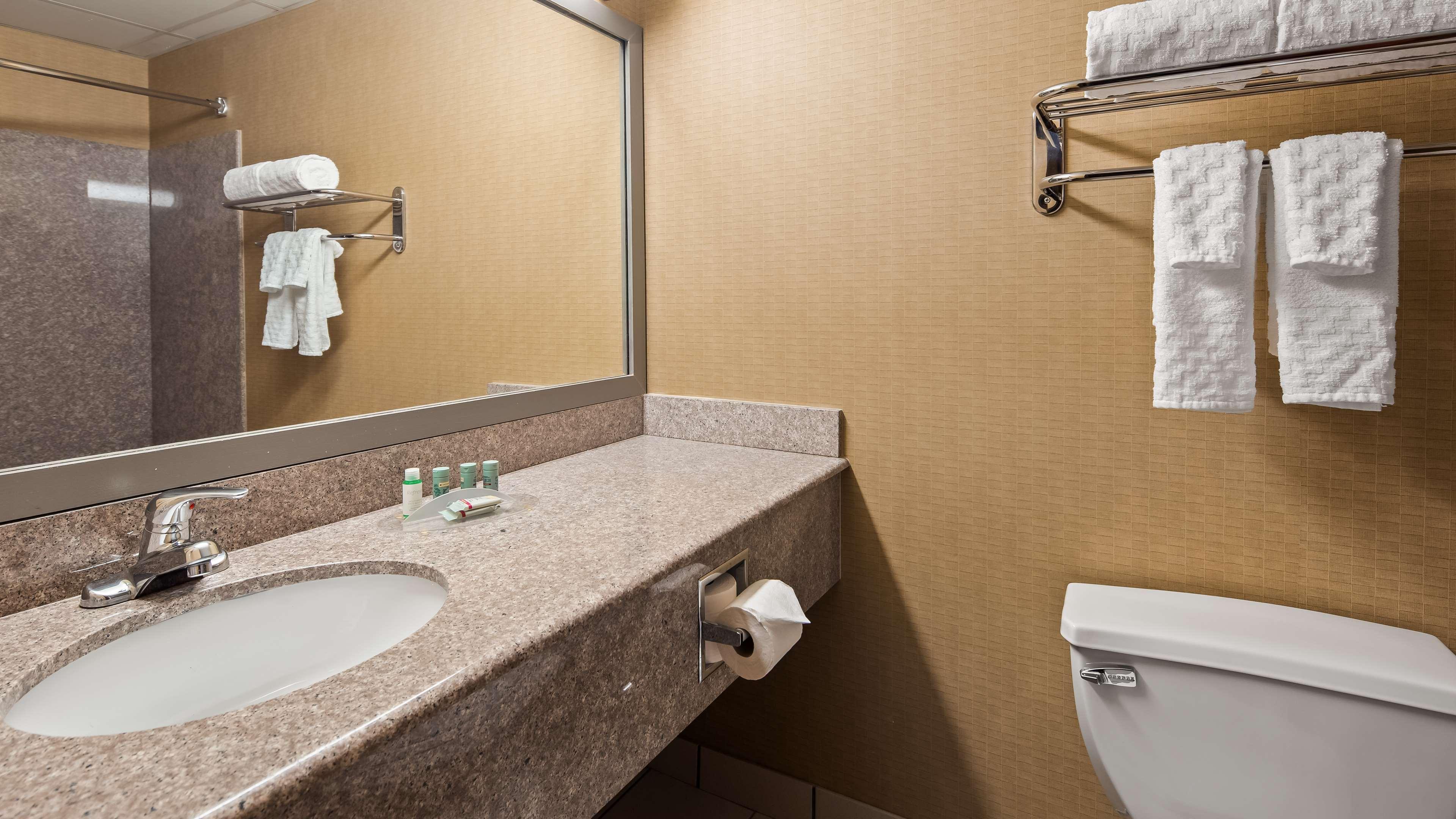 Best Western Dartmouth-New Bedford Экстерьер фото